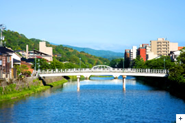 かずえや近郊「浅野川・中の橋」